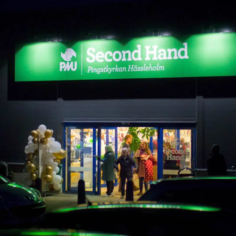 Second hand